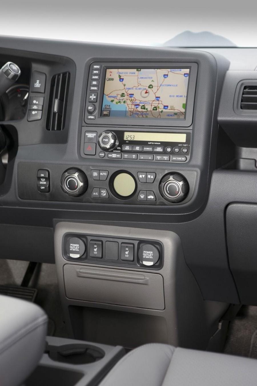 Honda Ridgeline Sport 2012 года  (фото 76 из 87)